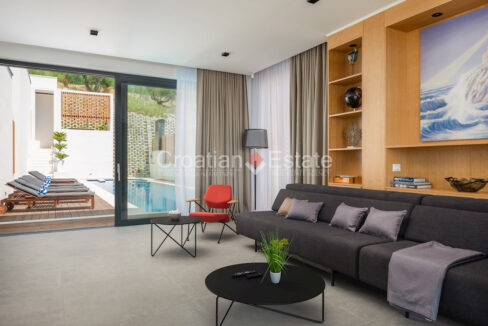 croatia-omis-villa-sea-view-pool-roof-terrace-sale(115)