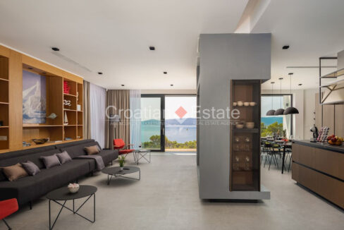 croatia-omis-villa-sea-view-pool-roof-terrace-sale(117)