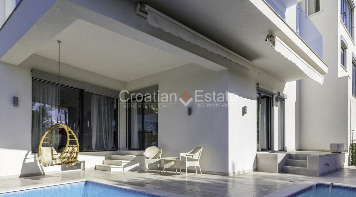 croatia-podstrana-luxury-villa-sea-view-pool-sale(102)