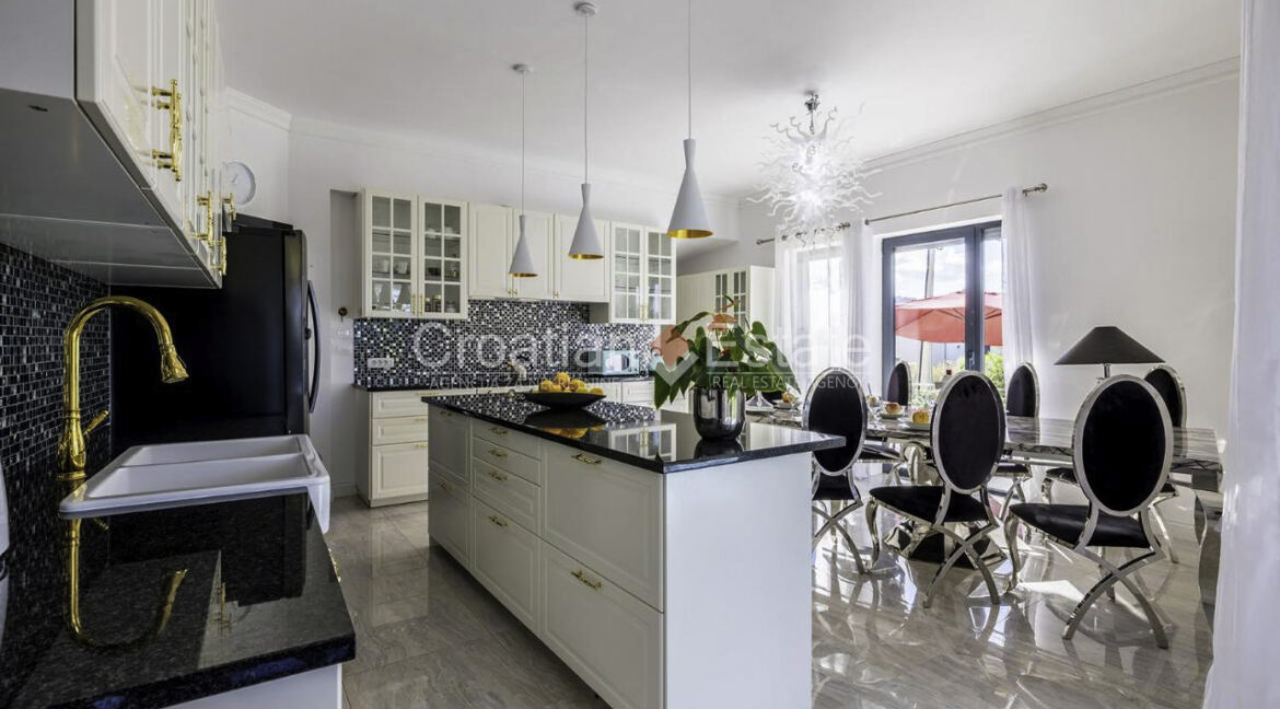 croatia-podstrana-luxury-villa-sea-view-pool-sale(104)