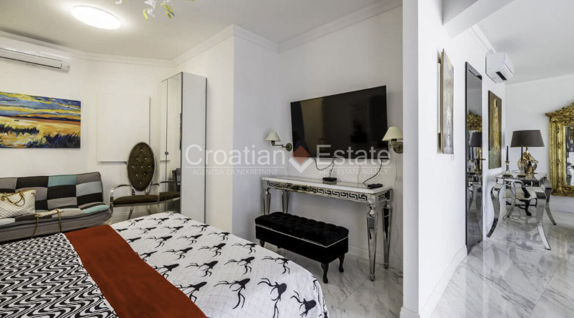 croatia-podstrana-luxury-villa-sea-view-pool-sale(118)
