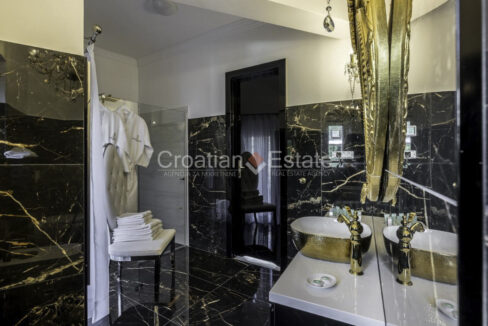 croatia-podstrana-luxury-villa-sea-view-pool-sale(126)