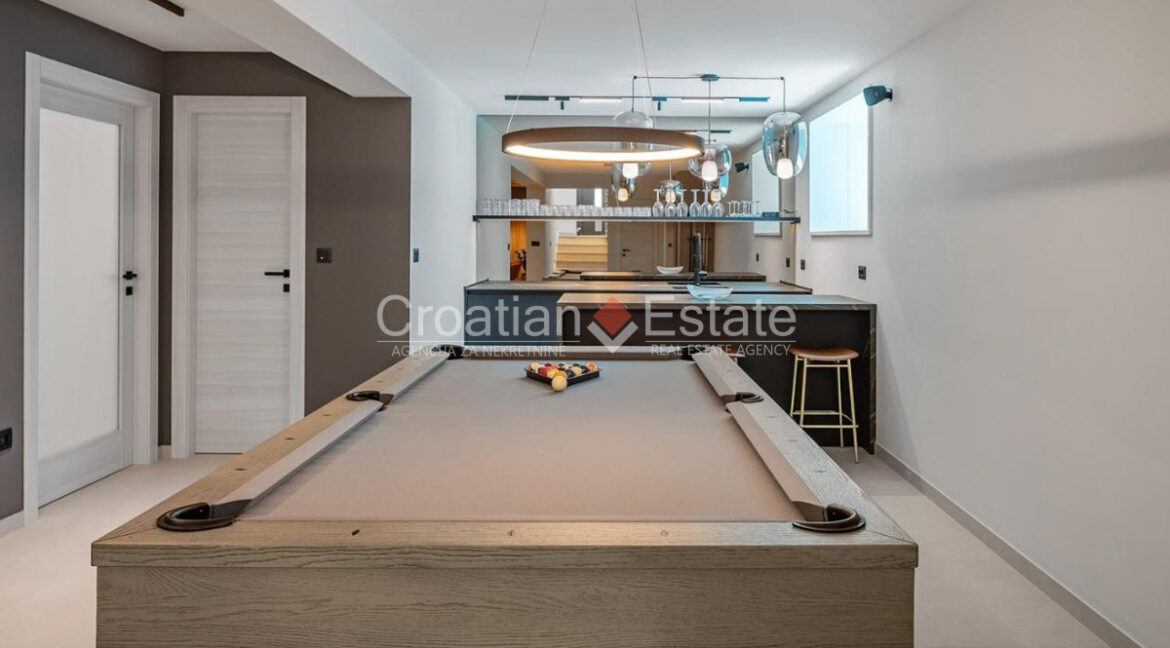 croatia-podstrana-villa-sea-view-pool-barbecue-sale(113)