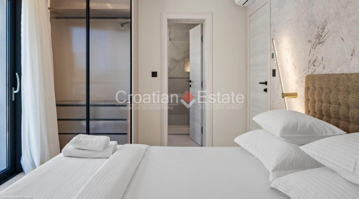 croatia-podstrana-villa-sea-view-pool-barbecue-sale(122)