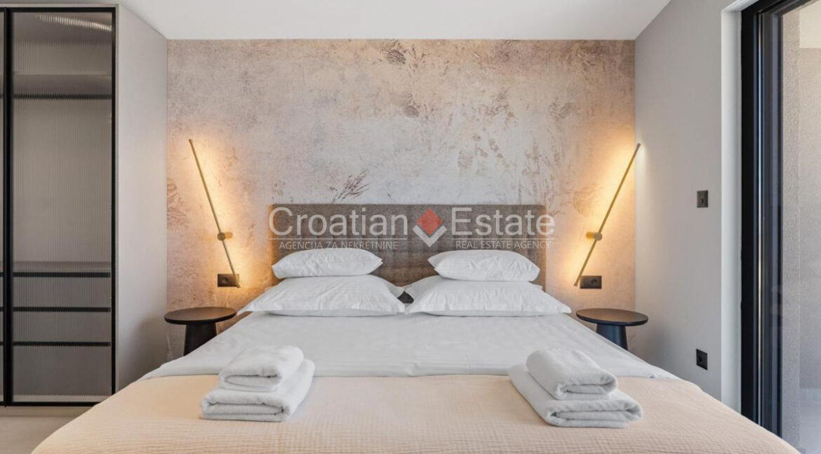 croatia-podstrana-villa-sea-view-pool-barbecue-sale(124)