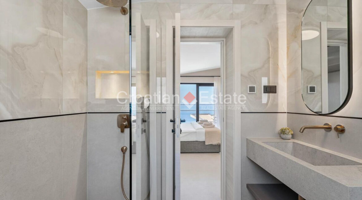 croatia-podstrana-villa-sea-view-pool-barbecue-sale(125)