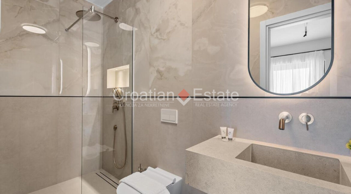 croatia-podstrana-villa-sea-view-pool-barbecue-sale(126)