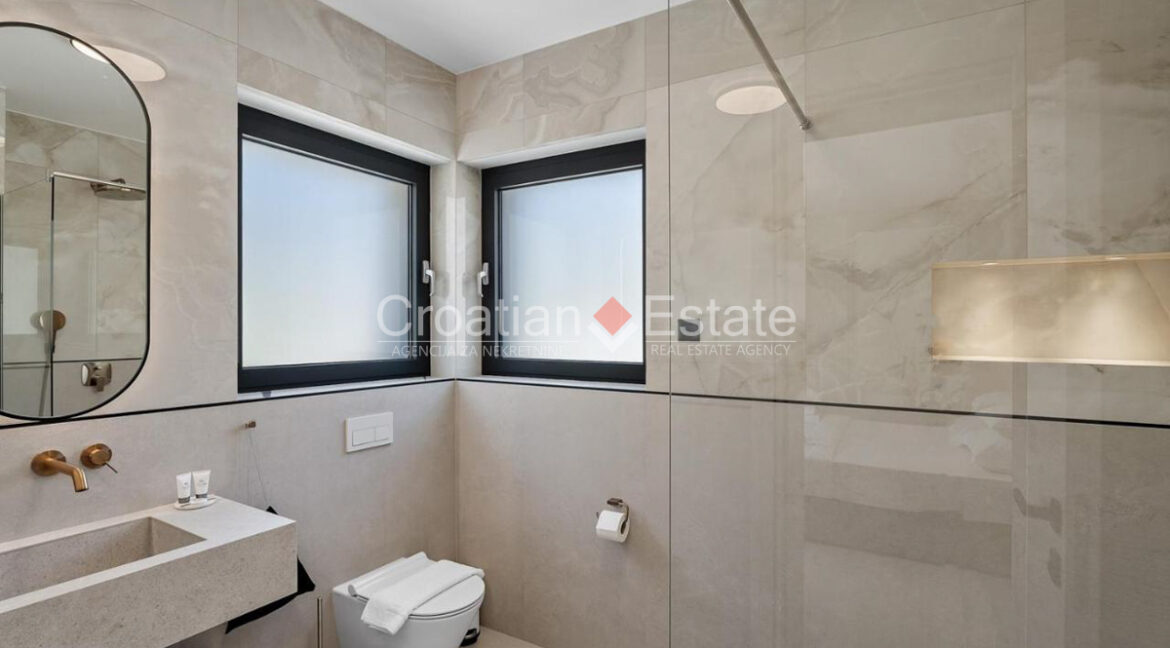 croatia-podstrana-villa-sea-view-pool-barbecue-sale(127)