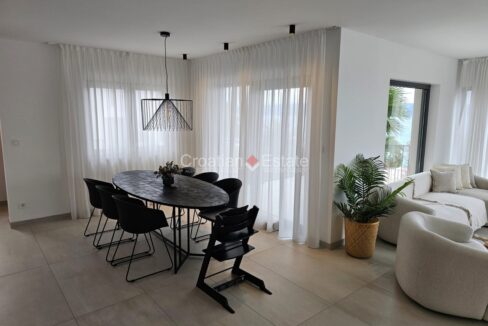 croatia-podstrana-villa-sea-view-pool-parking-sale(107)