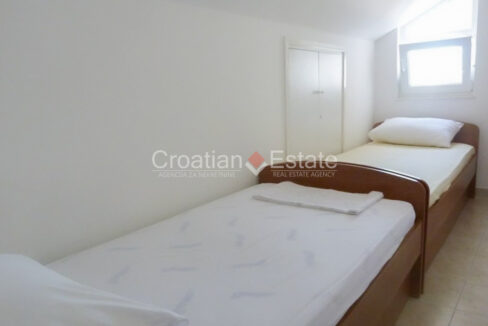 croatia-rogoznica-apartment-house-sea-view-sale(118)