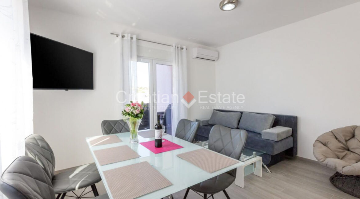 croatia-rogoznica-apartment-house-second-row-sea-view-sale(106)