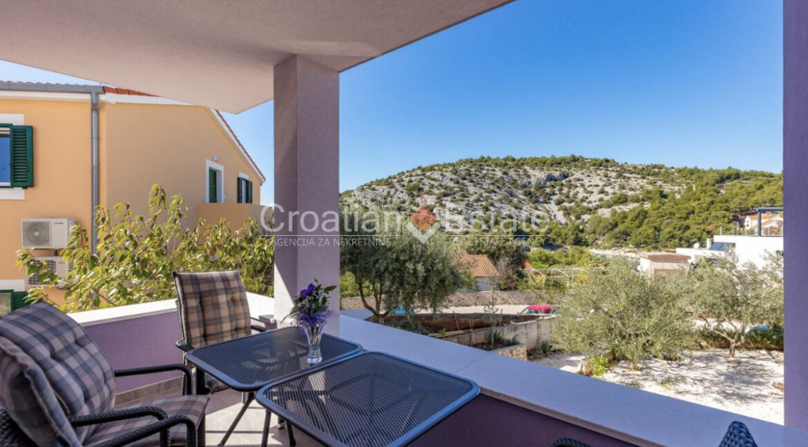 croatia-rogoznica-apartment-house-second-row-sea-view-sale(114)