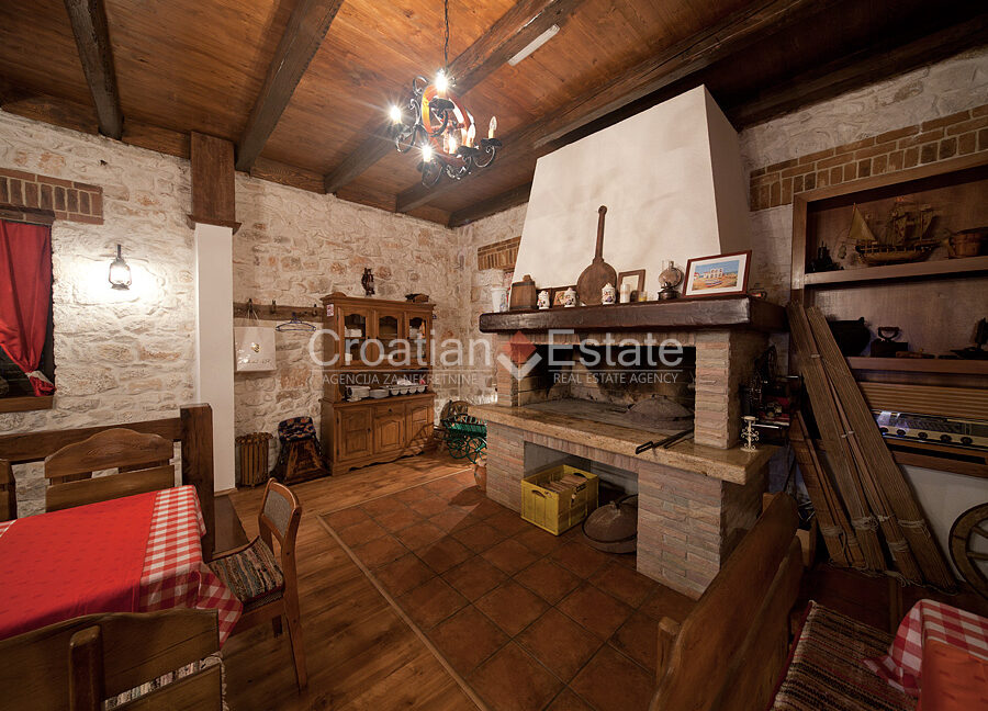 croatia-rogoznica-house-restaurant-seafront-sale(106)