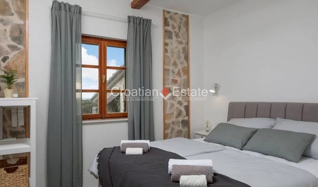 croatia-rogoznica-stone-villa-sea-view-pool-sale(109)