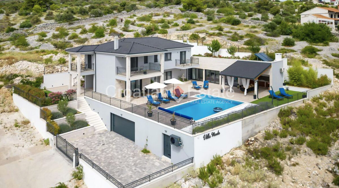 croatia-rogoznica-villa-sea-view-pool-playground-gym-sale(102)