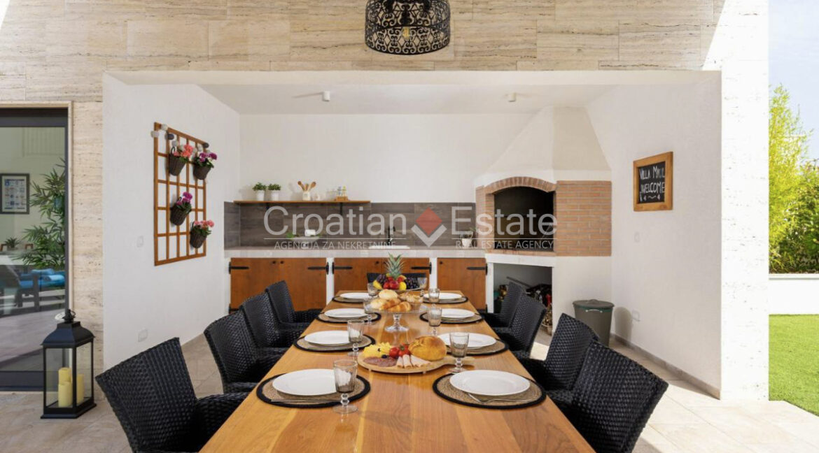 croatia-rogoznica-villa-sea-view-pool-playground-gym-sale(107)