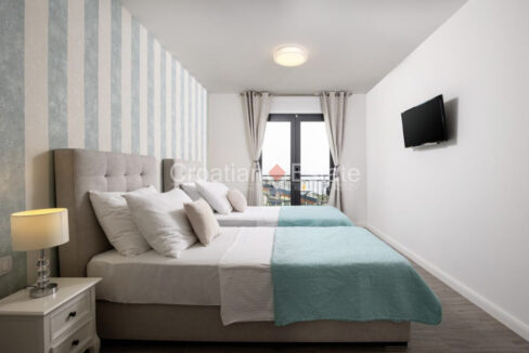 croatia-rogoznica-villa-sea-view-pool-playground-gym-sale(116)