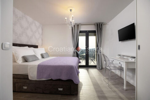 croatia-rogoznica-villa-sea-view-pool-playground-gym-sale(117)