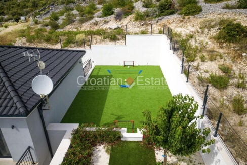 croatia-rogoznica-villa-sea-view-pool-playground-gym-sale(123)