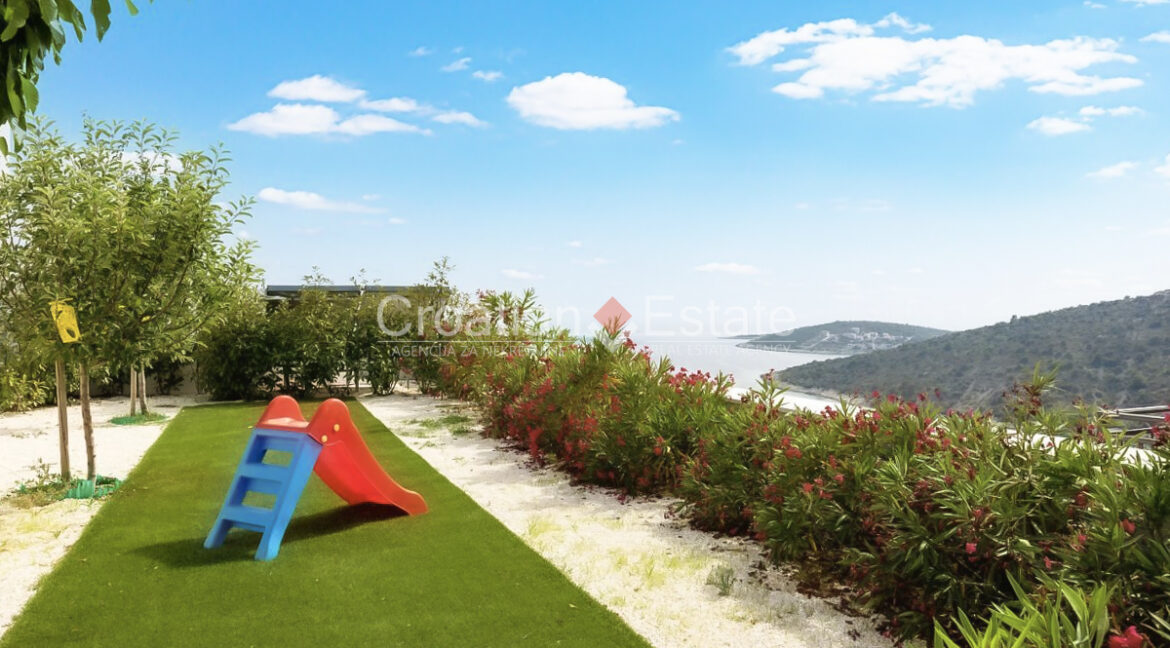 croatia-rogoznica-villa-sea-view-pool-playground-gym-sale(124)