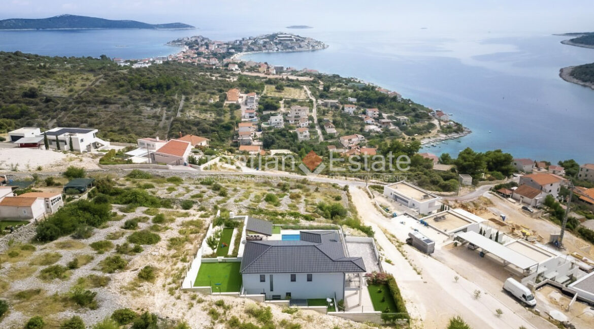 croatia-rogoznica-villa-sea-view-pool-playground-gym-sale(125)