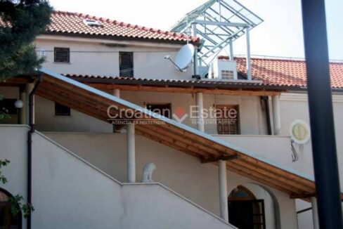 croatia-sibenik-property-seafront-sale(117)