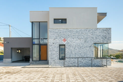 croatia-split-area-villa-sea-view-pool-garage-sale(105)