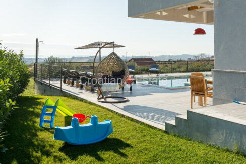croatia-split-area-villa-sea-view-pool-garage-sale(111)