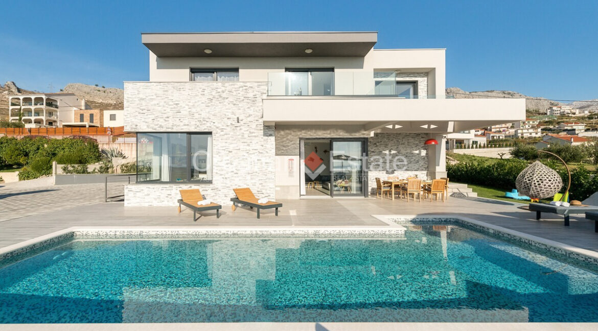croatia-split-area-villa-sea-view-pool-garage-sale(113)