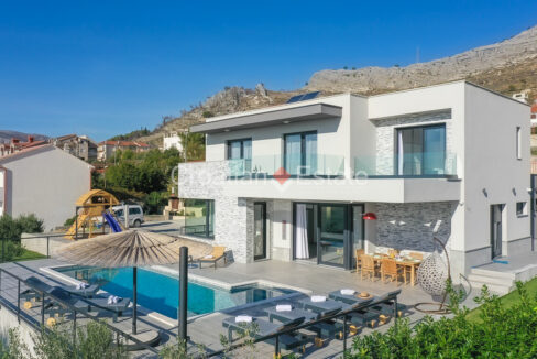croatia-split-area-villa-sea-view-pool-garage-sale(115)