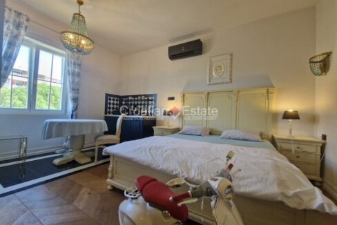 croatia-split-bacvice-flat-sea-view-attic-prime-location-sale(114)