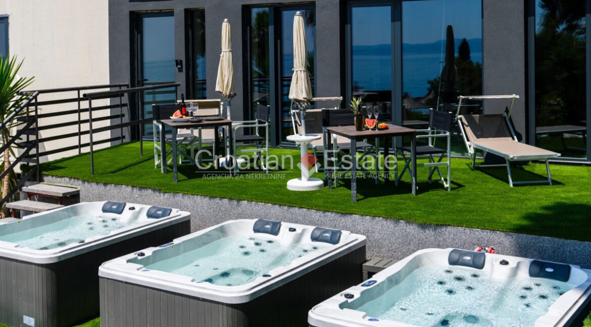 croatia-split-bacvice-rooms-seafront-luxury-sale(101)
