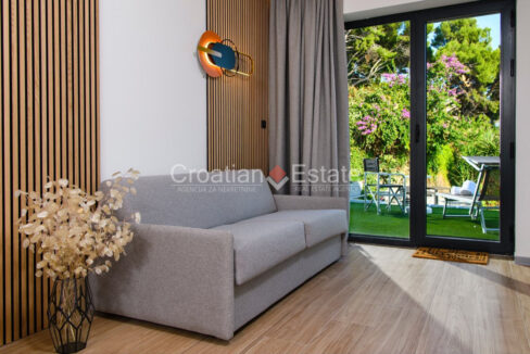 croatia-split-bacvice-rooms-seafront-luxury-sale(103)