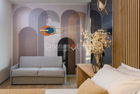 croatia-split-bacvice-rooms-seafront-luxury-sale(109)