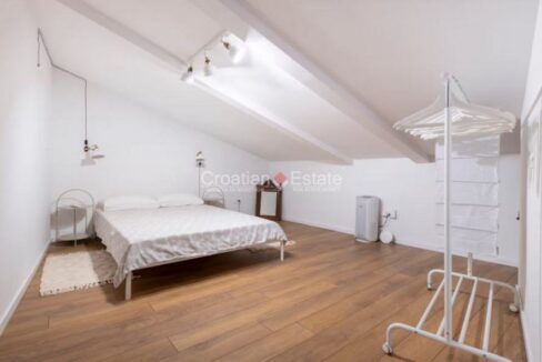 croatia-split-grad-flat-two-units-renovated-sale(105)
