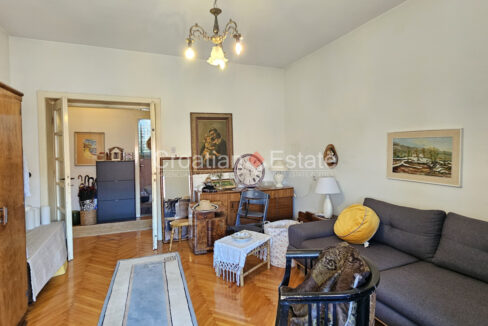 croatia-split-grad-flat-vintage-loggias-sale(104)