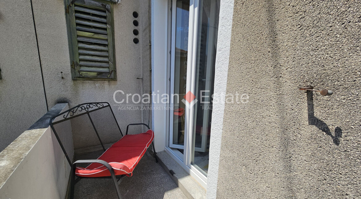 croatia-split-grad-flat-vintage-loggias-sale(106)