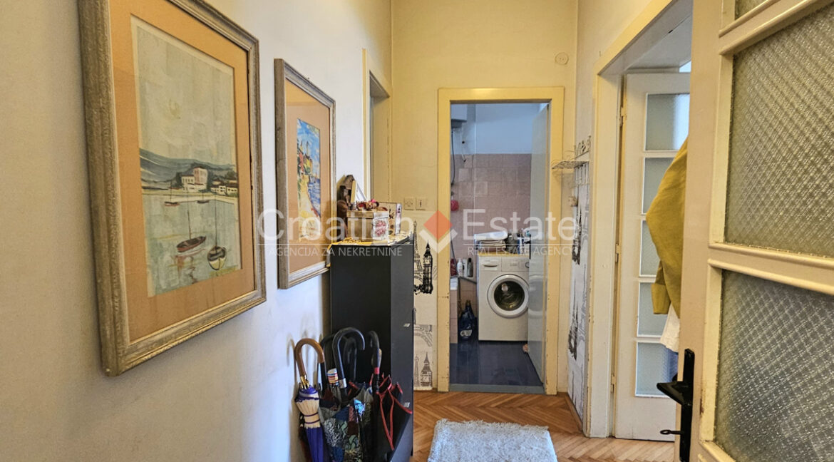 croatia-split-grad-flat-vintage-loggias-sale(109)