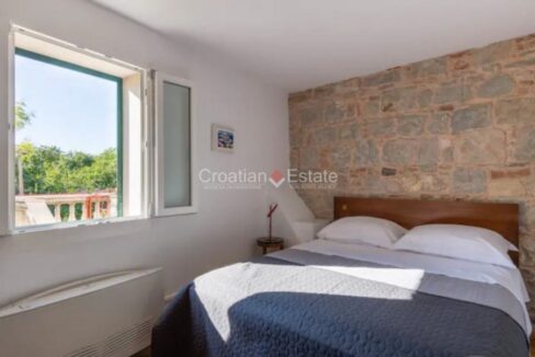 croatia-split-grad-house-sea-view-sale(103)