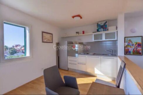 croatia-split-grad-house-sea-view-sale(113)