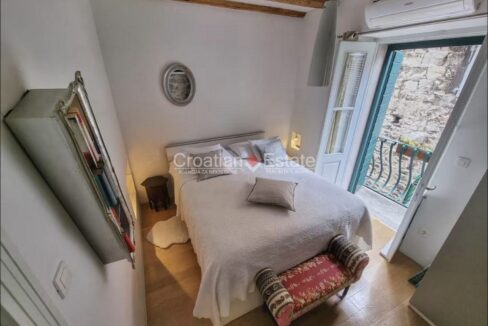 croatia-split-grad-old-town-Diocletians-palace-flat-balcony-sale(103)