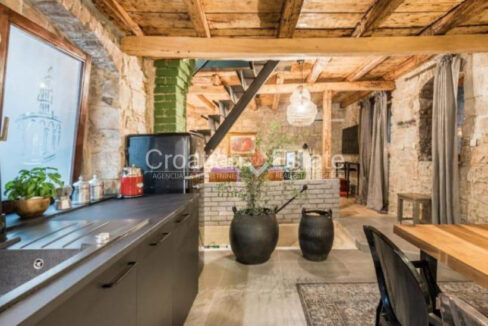 croatia-split-grad-stone-house-sale(104)