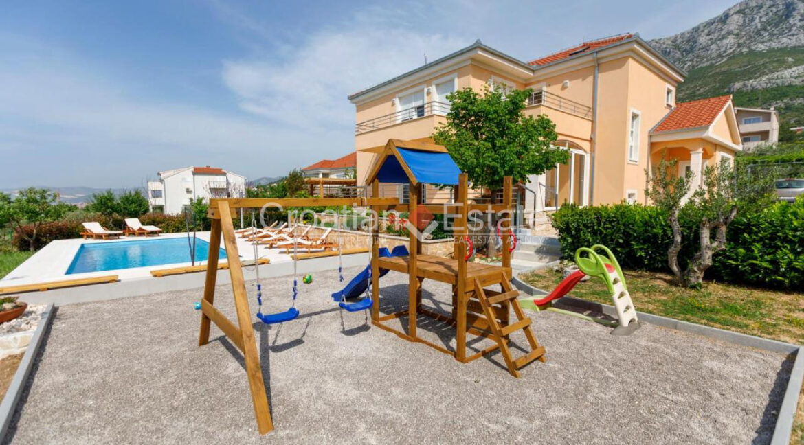 croatia-split-house-sea-view-pool-yard-sale(104)