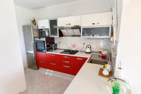 croatia-split-house-sea-view-pool-yard-sale(109)