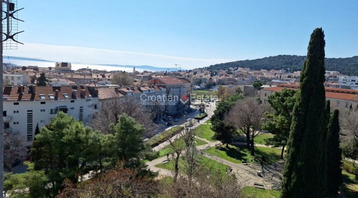 croatia-split-lovret-flat-sea-city-marjan-views-sale(101)