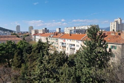 croatia-split-lovret-flat-sea-city-marjan-views-sale(102)