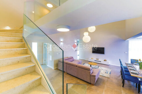 croatia-split-two-villas-pools-sale(111)