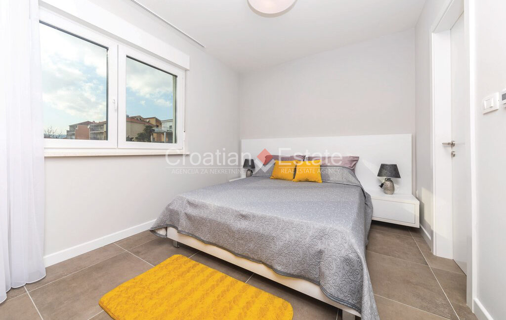 croatia-split-two-villas-pools-sale(115)