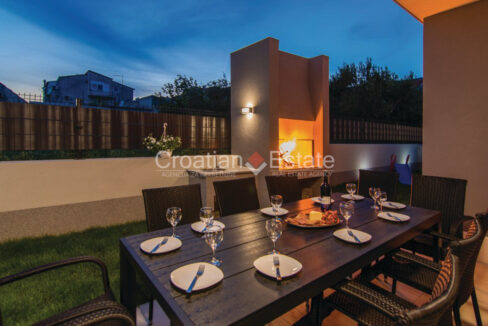 croatia-split-two-villas-pools-sale(124)