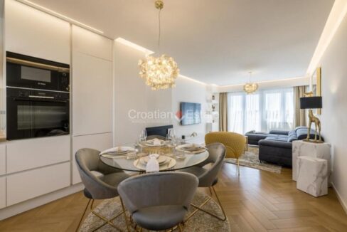 croatia-split-varos-apartment-woodshed-sale(104)